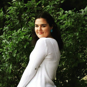 Meet your Posher, Chloe'